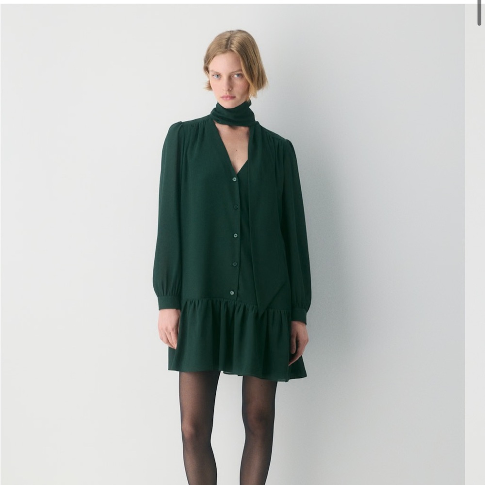 Aritzia Manor dress in scarab (green) xxs nwt